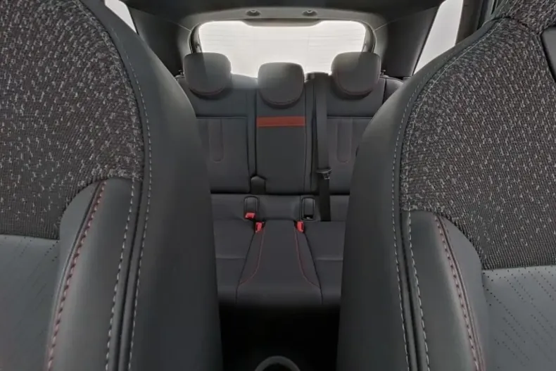 MINI Cooper S din 2024 cu 32.340 km - oferta MIN149334 - foto 14