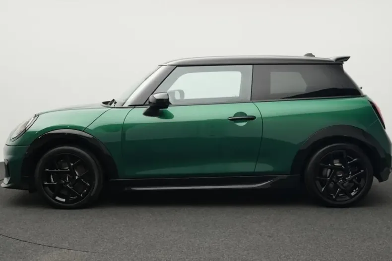 MINI Cooper S din 2024 cu 5.684 km - oferta MIN149336 - foto 4