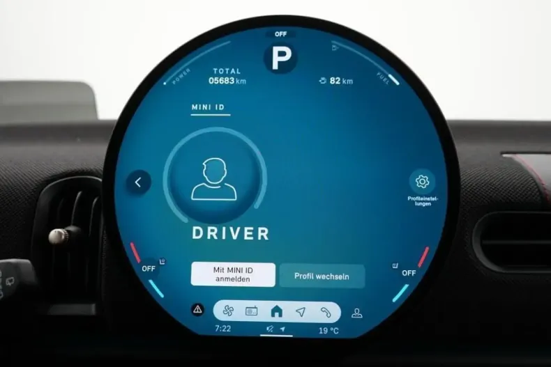 MINI Cooper S din 2024 cu 5.684 km - oferta MIN149336 - foto 13