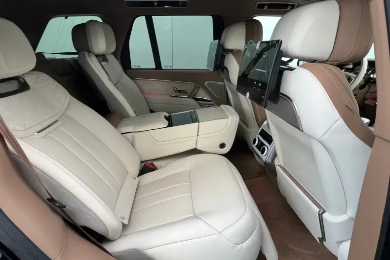 Land Rover Range Rover din 2025 cu 20 km - oferta LAN149339 - foto 24