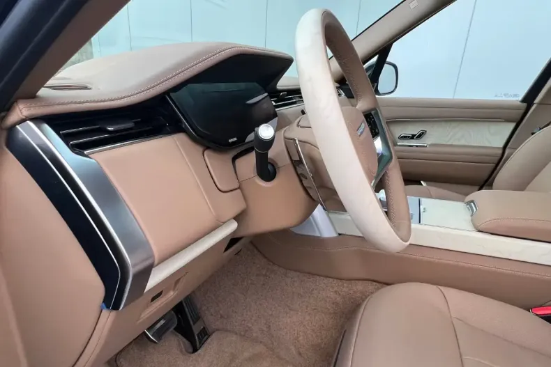 Land Rover Range Rover din 2025 cu 20 km - oferta LAN149339 - foto 30