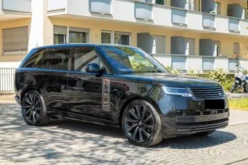 Land Rover Range Rover din 2025 - oferta LAN149342
