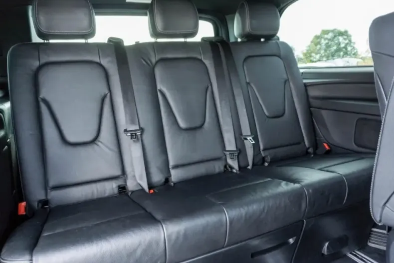 Mercedes-Benz V 250 din 2021 cu 79.180 km - oferta MER149344 - foto 20