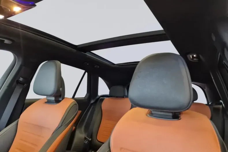 Mercedes-Benz GLC 450 din 2025 cu 19.714 km - oferta MER149346 - foto 13