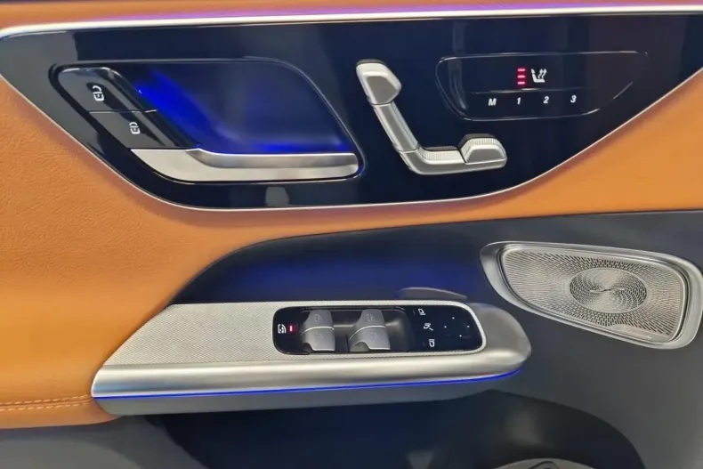 Mercedes-Benz GLC 450 din 2025 cu 19.714 km - oferta MER149346 - foto 14