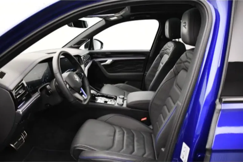 Volkswagen Touareg din 2024 cu 15.650 km - oferta VOL149347 - foto 8