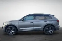 Volkswagen Touareg din 2024 cu 26.795 km - oferta VOL149348 - foto 2