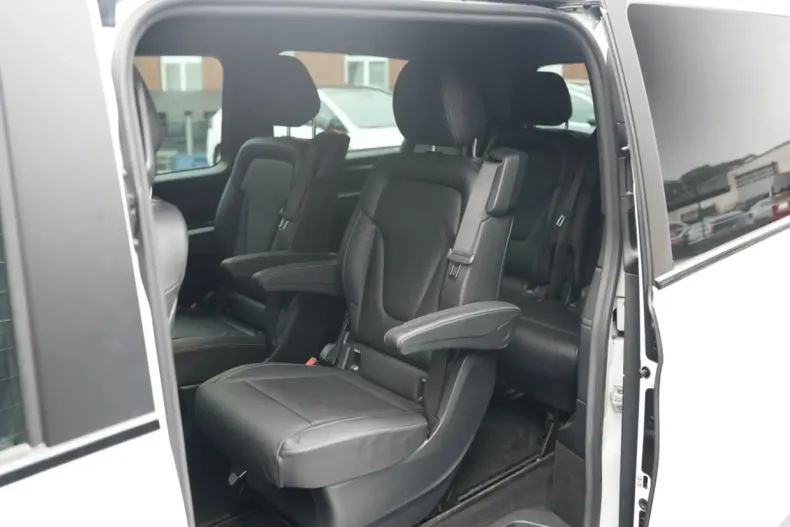 Mercedes-Benz V 250 din 2021 cu 73.552 km - oferta MER149349 - foto 9