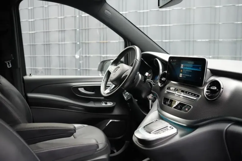 Mercedes-Benz V 250 din 2021 cu 73.552 km - oferta MER149349 - foto 15