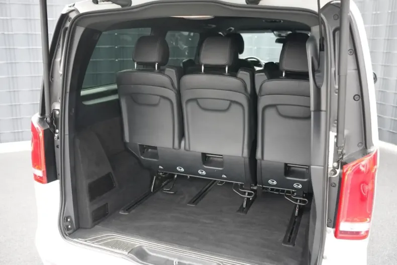 Mercedes-Benz V 250 din 2021 cu 73.552 km - oferta MER149349 - foto 46