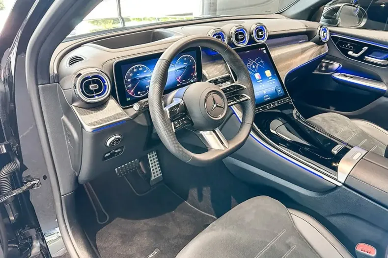 Mercedes-Benz GLC 450 din 2024 cu 5.800 km - oferta MER149351 - foto 11