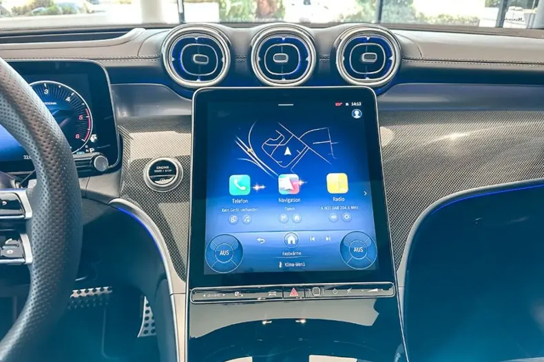 Mercedes-Benz GLC 450 din 2024 cu 5.800 km - oferta MER149351 - foto 13