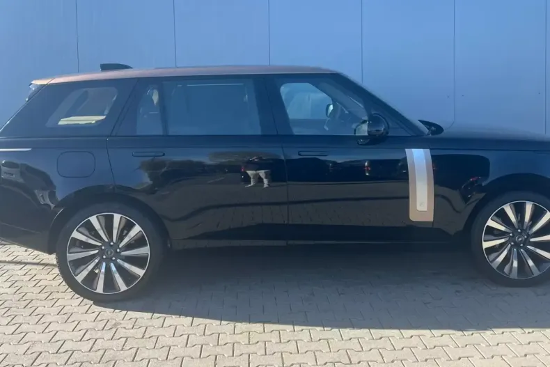 Land Rover Range Rover din 2025 cu 150 km - oferta LAN149359 - foto 5