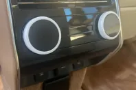 Land Rover Range Rover din 2025 cu 150 km - oferta LAN149359 - foto 34