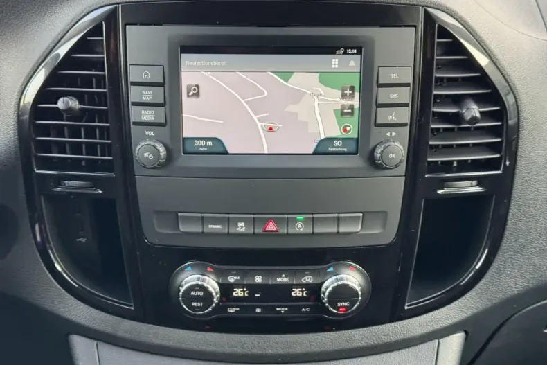 Mercedes-Benz Vito din 2022 cu 44.990 km - oferta MER149360 - foto 12