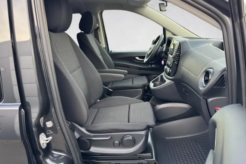 Mercedes-Benz Vito din 2022 cu 44.990 km - oferta MER149360 - foto 20