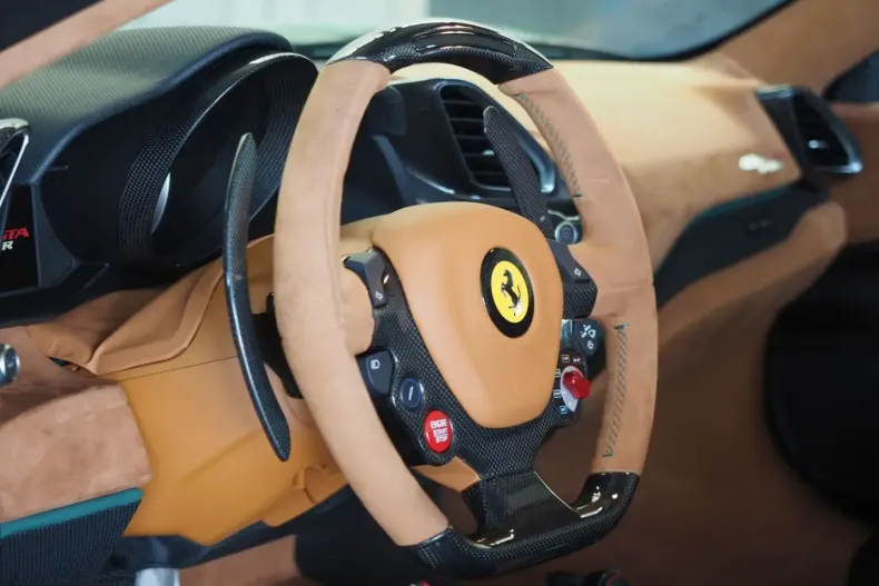 Ferrari 488 Pista din 2020 cu 4.098 km - oferta FER149364 - foto 3