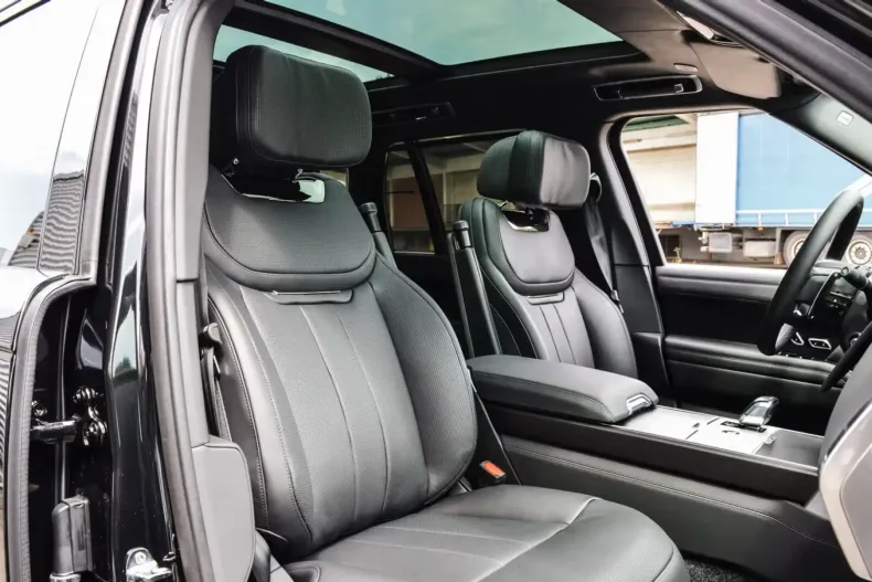 Land Rover Range Rover din 2025 cu 25 km - oferta LAN149365 - foto 9