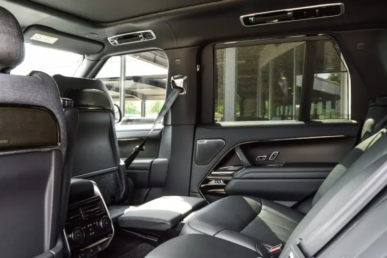 Land Rover Range Rover din 2025 cu 25 km - oferta LAN149365 - foto 16