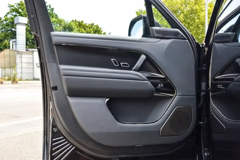 Land Rover Range Rover din 2025 cu 25 km - oferta LAN149365 - foto 21