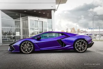 Lamborghini Revuelto din 2024 - oferta LAM149366