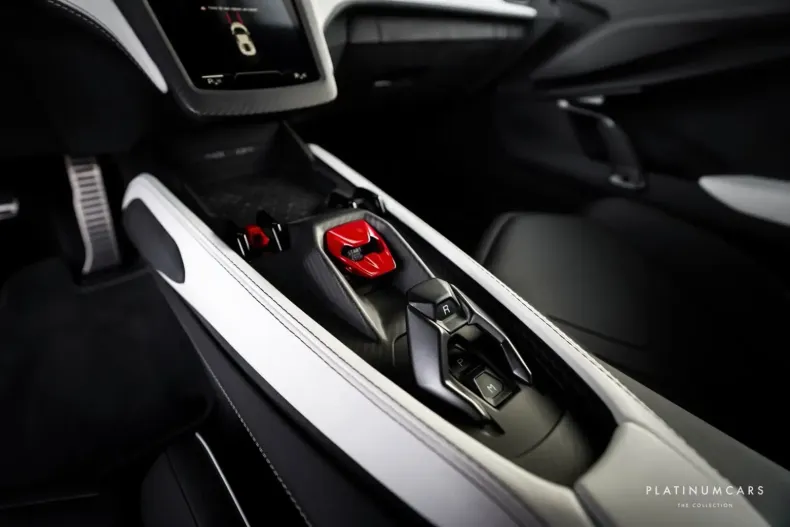 Lamborghini Revuelto din 2024 cu 5.900 km - oferta LAM149366 - foto 16