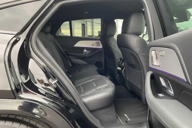 Mercedes-Benz GLE 63 AMG din 2022 cu 13.000 km - oferta MER149384 - foto 7