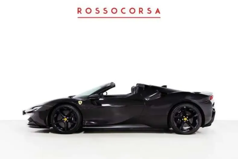 Ferrari LaFerrari din 2023 cu 8.267 km - oferta FER149387 - foto 4