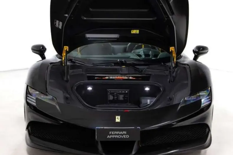 Ferrari LaFerrari din 2023 cu 8.267 km - oferta FER149387 - foto 14