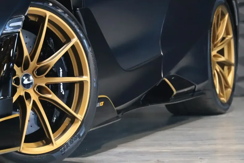 McLaren 765LT din 2022 cu 3.200 km - oferta MCL149388 - foto 12