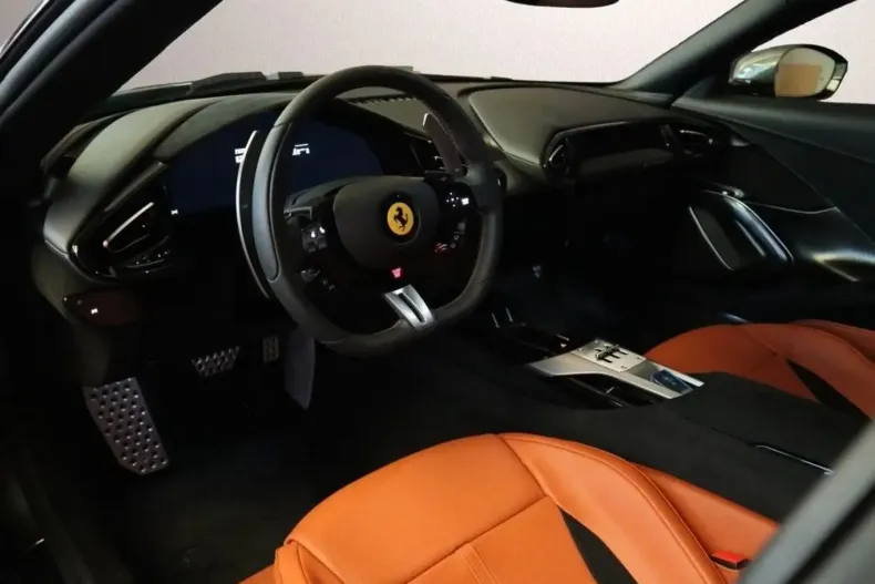 Ferrari 12Cilindri din 2024 cu 7.000 km - oferta FER149389 - foto 10