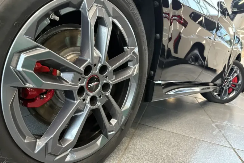 MINI John Cooper Works Countryman din 2025 cu 25.536 km - oferta MIN149402 - foto 4