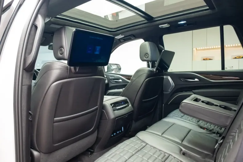 Cadillac Escalade din 2024 cu 24.000 km - oferta CAD149424 - foto 21