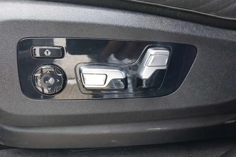 BMW X1 din 2020 cu 100.600 km - oferta BMW149425 - foto 15