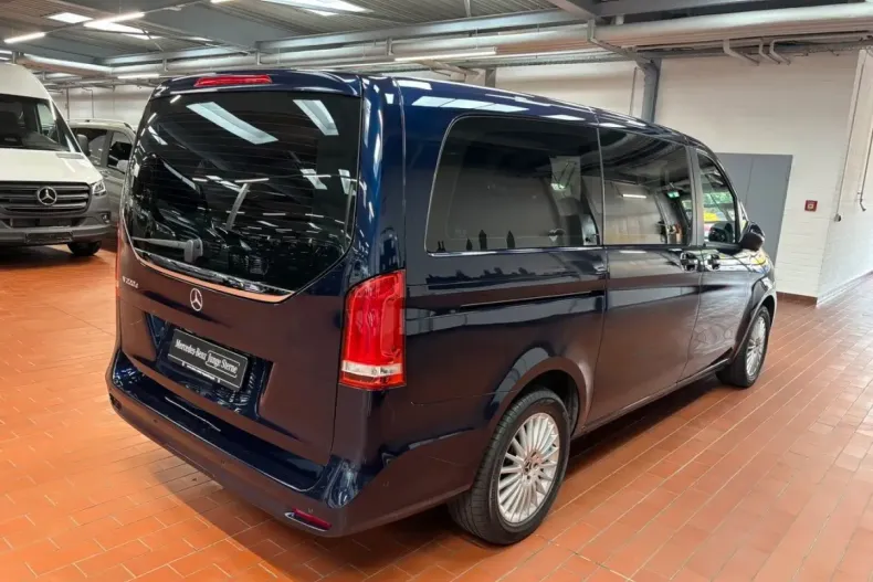 Mercedes-Benz V 220 din 2022 cu 49.800 km - oferta MER149429 - foto 3