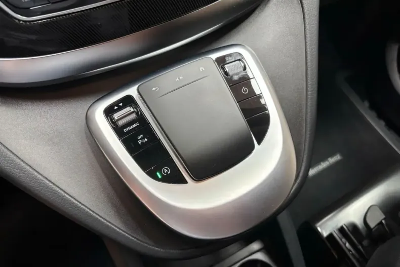 Mercedes-Benz V 220 din 2022 cu 49.800 km - oferta MER149429 - foto 13