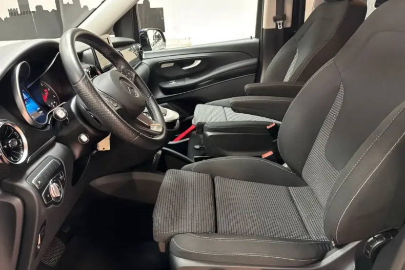 Mercedes-Benz V 220 din 2022 cu 49.800 km - oferta MER149429 - foto 17