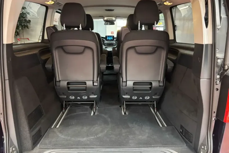 Mercedes-Benz V 220 din 2022 cu 49.800 km - oferta MER149429 - foto 25