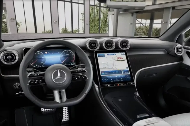 Mercedes-Benz GLC 200 din 2025 cu 11.217 km - oferta MER149431 - foto 5