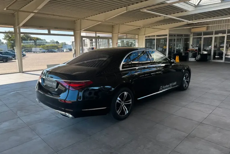 Mercedes-Benz S 350 din 2023 cu 17.312 km - oferta MER149436 - foto 7