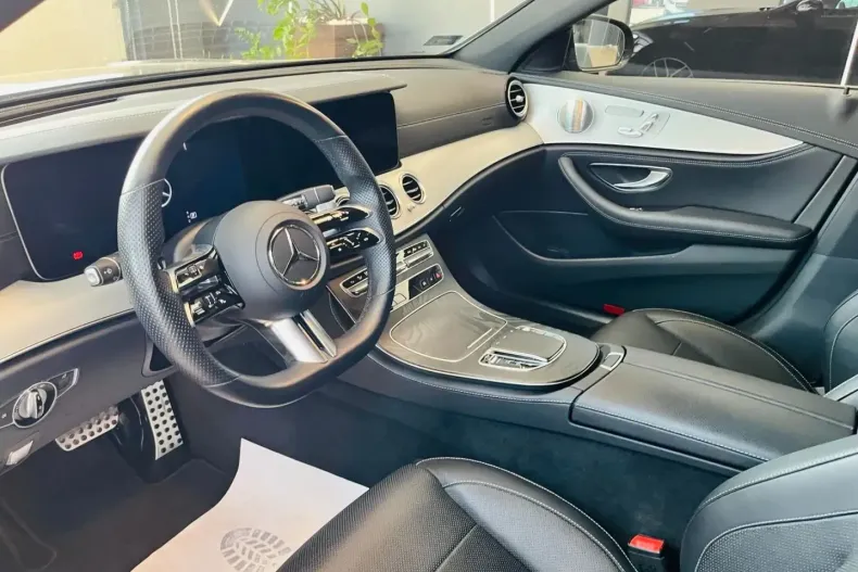 Mercedes-Benz E 400 din 2023 cu 22.000 km - oferta MER149438 - foto 6