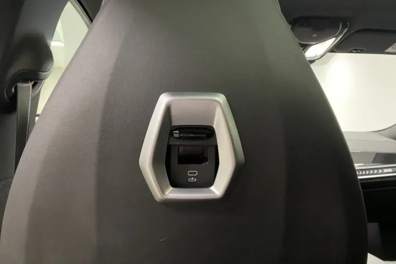 BMW X6 din 2025 cu 13.623 km - oferta BMW149439 - foto 18