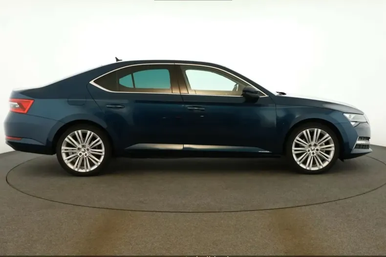 Skoda Superb din 2022 cu 37.600 km - oferta SKO149440 - foto 7