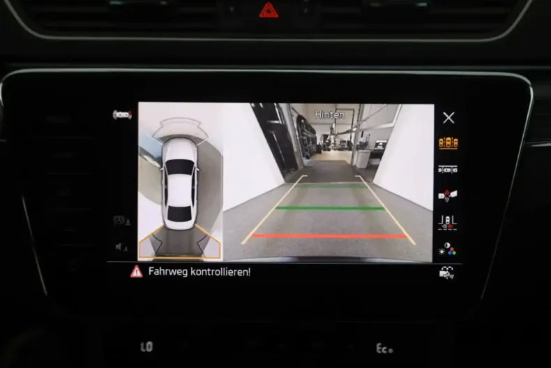 Skoda Superb din 2022 cu 37.600 km - oferta SKO149440 - foto 9