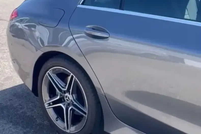 Mercedes-Benz CLS 350 din 2023 cu 27.700 km - oferta MER149455 - foto 13