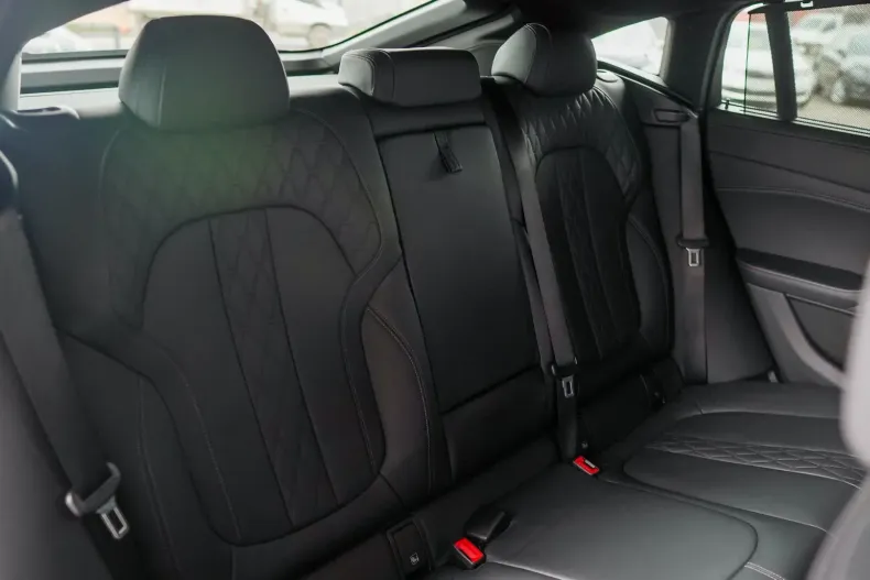 BMW X6 din 2021 cu 118.000 km - oferta BMW149496 - foto 36