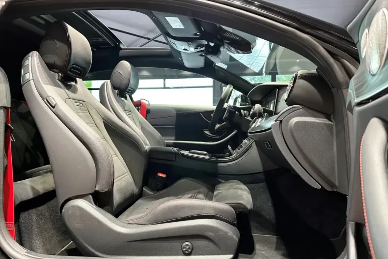 Mercedes-Benz E 53 AMG din 2023 cu 23.003 km - oferta MER149499 - foto 25