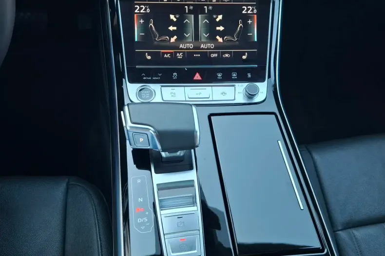 Audi A8 din 2022 cu 49.537 km - oferta AUD149502 - foto 22