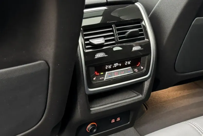 BMW X5 din 2024 cu 33.803 km - oferta BMW149552 - foto 14