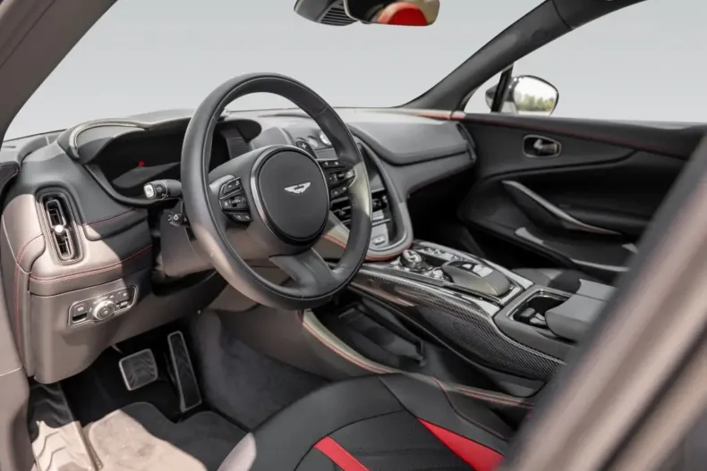 Aston Martin DBX din 2024 cu 5.100 km - oferta AST149555 - foto 6